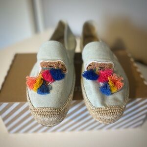 Soludos Tassel Camel Smoking Slipper - Chambray size 9